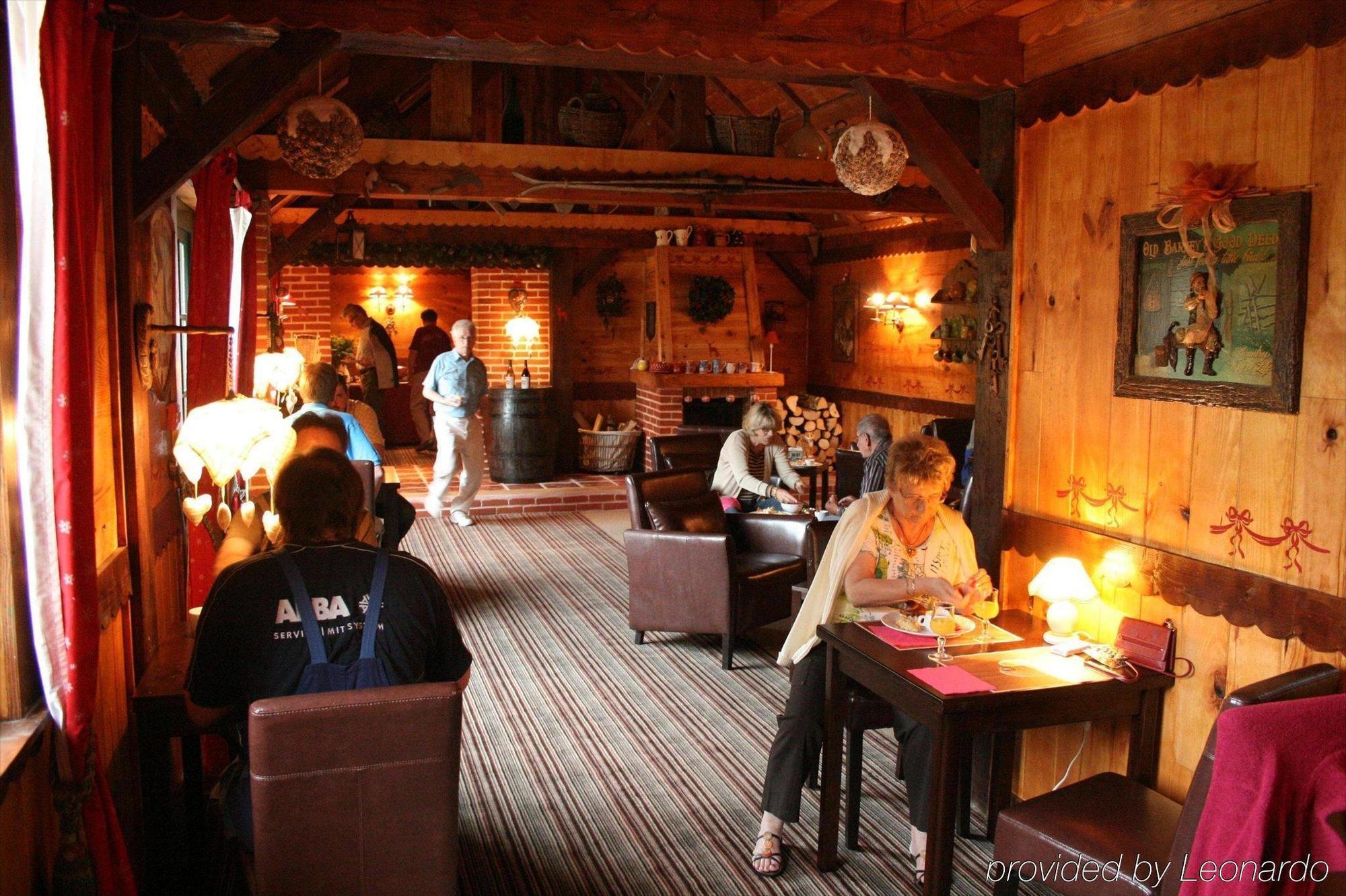 Hotel Sequoia La Chatelaine Ресторан фото